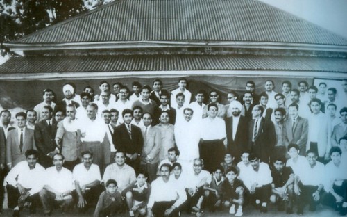 पंडित दीनदयाल  जी,  हमारे मार्गदर्शक