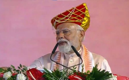 माताअहिल्याबाई के मूल्यों पर चलते हुए हमारी सरकार ने Women-led Development को विकास की धुरी बनाया है