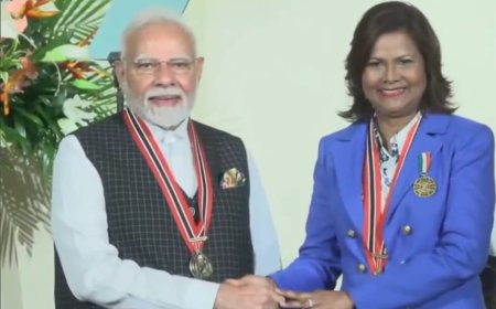 प्रधान मंत्री नरेंद्र मोदी को त्रिनिदाद और टोबैगो का सर्वोच्च राष्ट्रीय पुरस्कार, "द ऑर्डर ऑफ द रिपब्लिक ऑफ त्रिनिदाद और टोबैगो" प्रदान किया।