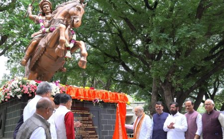 राष्ट्रीय रक्षा अकादमी, खडकवासला (पुणे) में श्रीमंत बाजीराव पेशवा जी की भव्य प्रतिमा का अनावरण कर श्रद्धा सुमन अर्पित किए:-अमित शाह