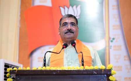 पार्टी कार्यक्रमों में कार्यकर्ताओं की भूमिका अहम - श्री हितानंद जी