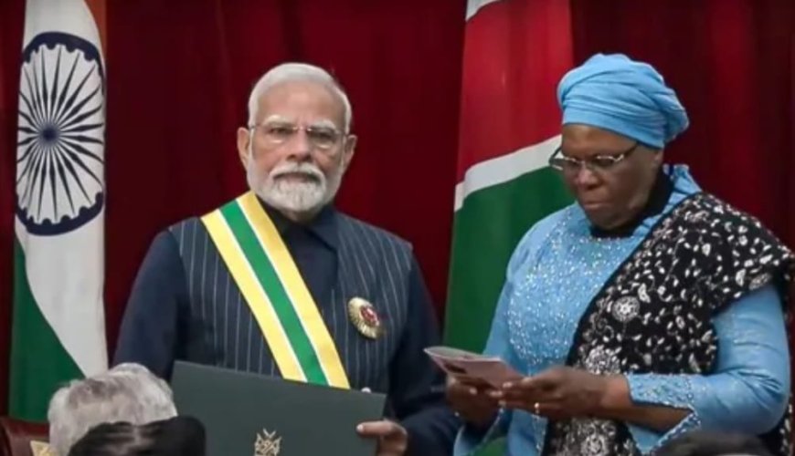 नामीबिया का सर्वोच्च सम्मान, ऑर्डर ऑफ द मोस्ट एंशिएंट वेल्वित्चिया मिराबिलिस से प्रधानमंत्री श्री नरेंद्र मोदी जी को सम्मानित किया।