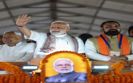 प्रधानमंत्री श्री नरेन्द्र मोदी ने बिहार के गया में 12,000 करोड़ रुपये की कई विकास परियोजनाओं का शिलान्यास और उद्घाटन किया