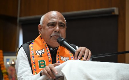 कार्यकर्ता हर बूथ पर कमल खिलाने का लक्ष्य लेकर कार्य करें - श्री हेमंत खण्डेलवाल