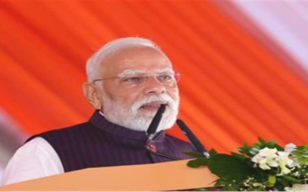 प्रधानमंत्री श्री नरेन्द्र मोदी ने ओडिशा के झारसुगुड़ा में 60,000 करोड़ रुपये से अधिक के विकास कार्यों का उद्घाटन और शिलान्यास किया