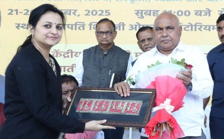 *भारतीय जनता पार्टी के प्रदेश अध्यक्ष एवं विधायक श्री हेमंत खण्डेलवाल ने रविवार को बैतूल में संस्कृति, शिल्प और वाणिज्य की भावना को समर्पित “आदि बाजार-2025” का शुभारंभ कर उपस्थित जनसमूह को संबोधित किया।*