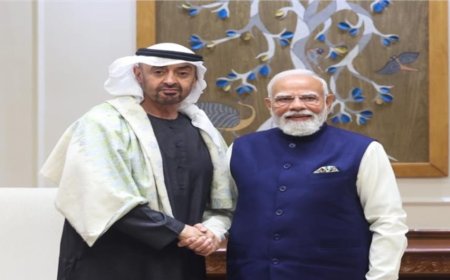 संयुक्त अरब अमीरात के राष्ट्रपति महामहिम शेख मोहम्मद बिन जायद अल नाहयान की यात्रा भारत-संयुक्त अरब अमीरात की मजबूत मित्रता के प्रति उनके महत्व को दर्शाती है।