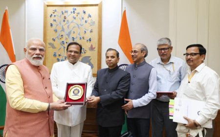 भारत मे पहली बार डिजिटल माध्यम से जनगणना की शुरुआत की नरेन्द्र मोदी जी ने