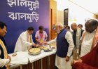 भारत मंडपम में एनडीए की बैठक के दौरान झालमुरी का नाश्ता। हमारे सभी नेताओं ने इस नाश्ते का खूब आनंद लिया!