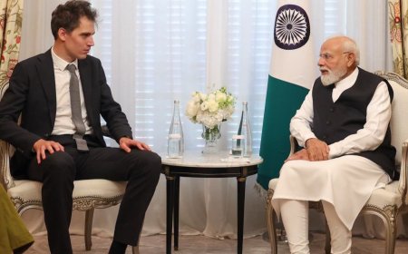 प्रधानमंत्री श्री नरेन्द्र  मोदी जी की एआई के श्री आर्थर मेन्श के साथ वैश्विक एआई परिदृश्य में हो रहे बदलावों पर गहन चर्चा हुई।
