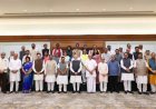 प्रधानमंत्री नरेन्द्र मोदी जी  लोक कल्याण मार्ग स्थित 7 नंबर पर एन डी ए के राज्यसभा सांसदों से मुलाकात की।