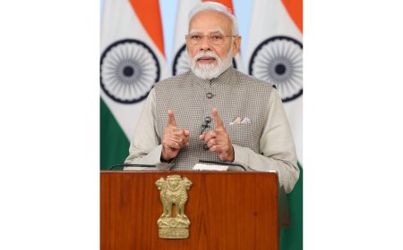 प्रधानमंत्री ने अनुच्छेद 370 और 35(ए) के निरसन के सात वर्ष पूरे होने पर उसके महत्व के बारे में बताया