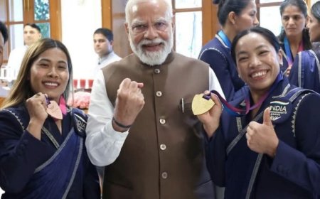 प्रधानमंत्री श्री नरेन्द्र मोदी ने भारत के राष्ट्रमंडल खेलों के चैंपियनों के साथ बातचीत की।