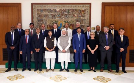 प्रधानमंत्री जी ने ग्लोबल सिस्टम फॉर मोबाइल कम्युनिकेशंस एसोसिएशन (जीएसएमए) के बोर्ड सदस्यों से संवाद किया, टेक्नोलॉजी को समावेशी और सतत विकास का माध्यम बनना चाहिए: नरेन्द्र मोदी
